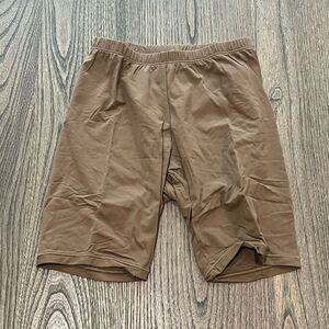 NWT Skims Fits Everybody Bike Shorts Oxide Size XXS